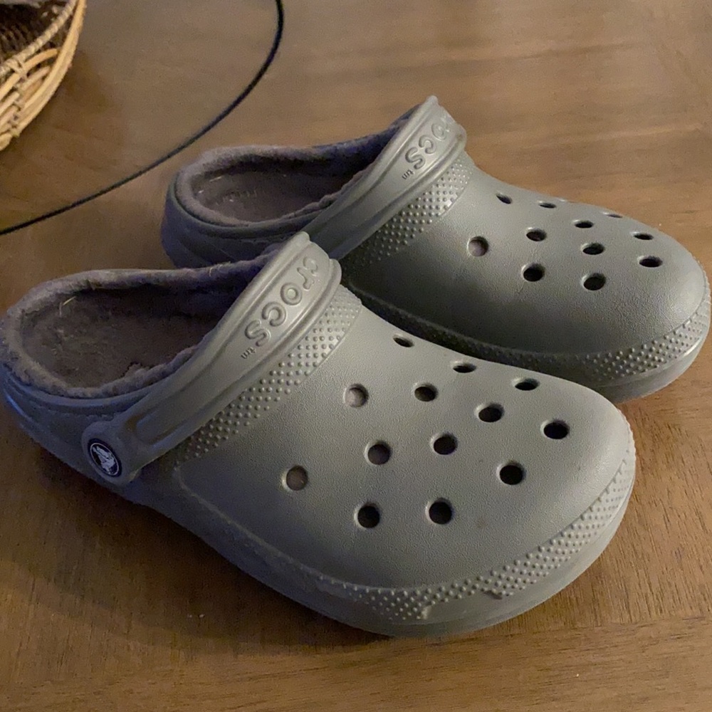 Women’s crocs